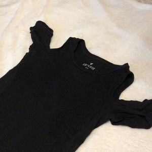 Tank top/ short sleeve shirt.